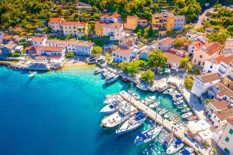 Cres Adventures Gallery